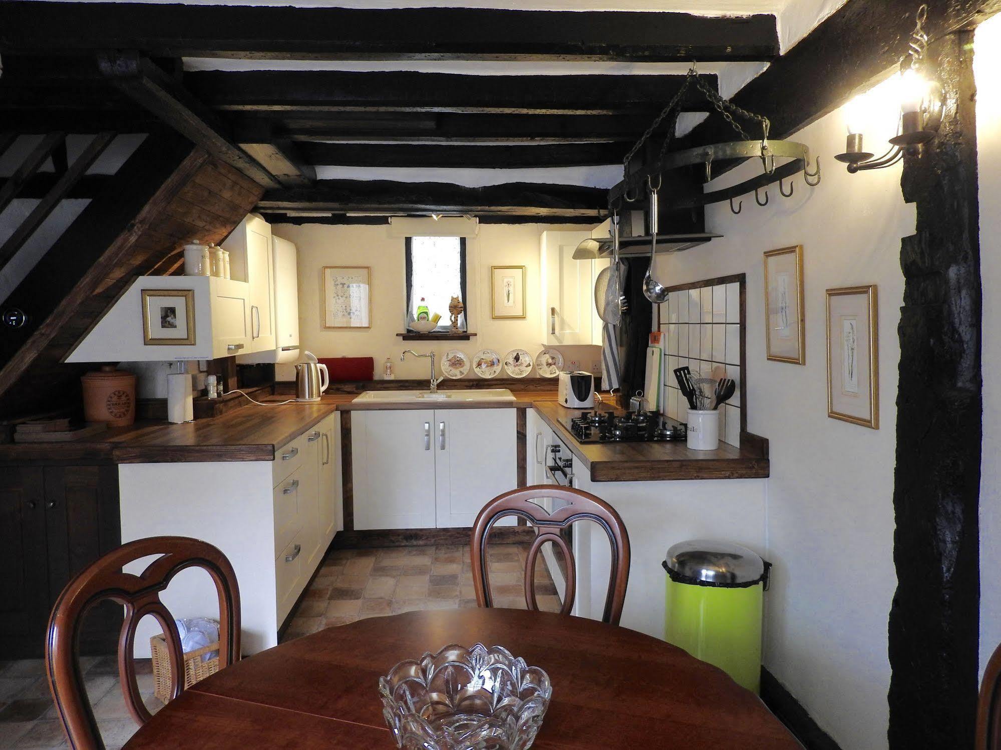 St Faith Street Villa Maidstone Bagian luar foto