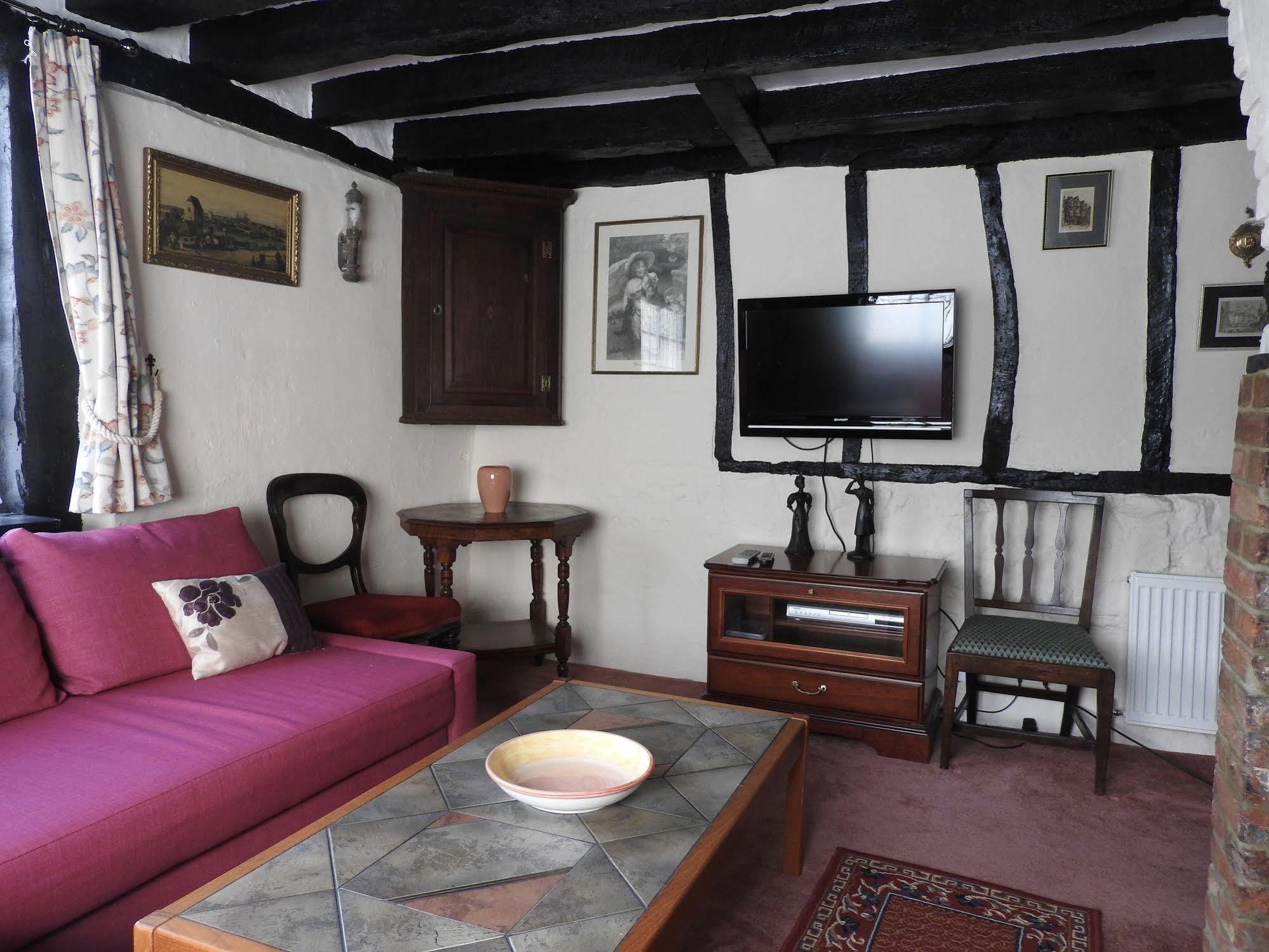 St Faith Street Villa Maidstone Bagian luar foto