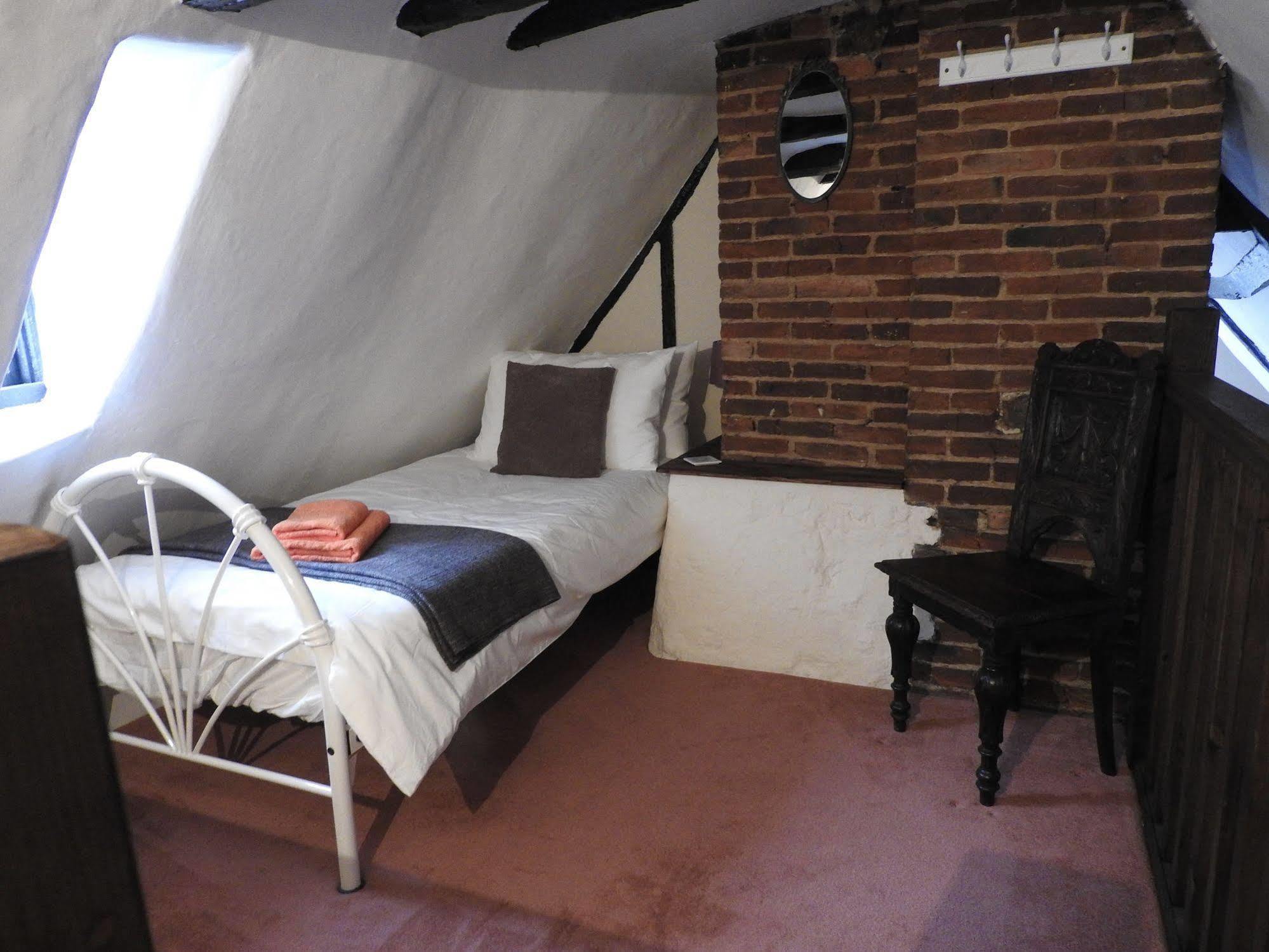 St Faith Street Villa Maidstone Bagian luar foto